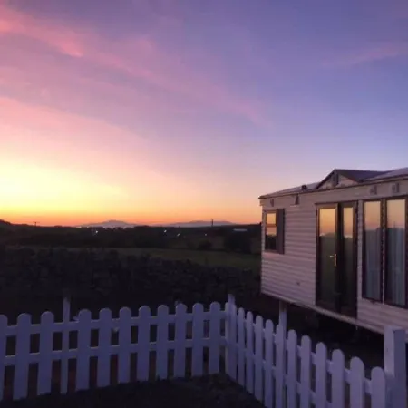 Farm Pets And Families Welcome Holiday home
