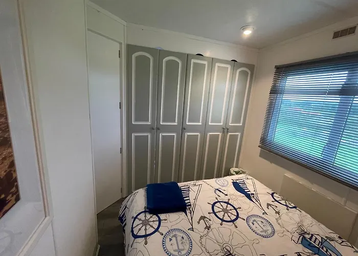 Farm Pets And Families Welcome * 拉斯诺拉